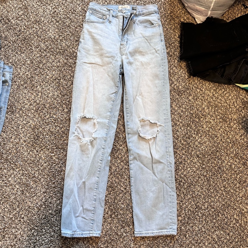 10/25$Madewell vintage straight jeans